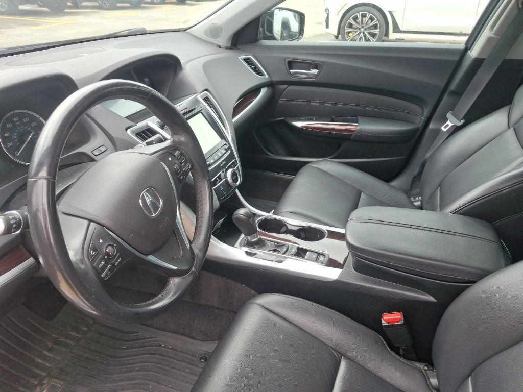 Used 2016 Acura TLX FWD image 10