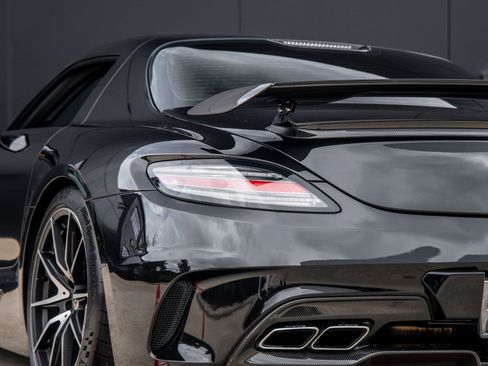 Used 2014 Mercedes-Benz SLS AMG Black Series image 12