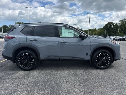 New 2026 Nissan Rogue Dark Armor AWD/4WD image 4