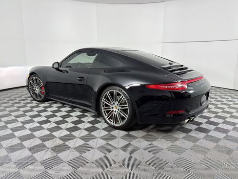 Certified 2015 Porsche 911 Carrera 4S image 3
