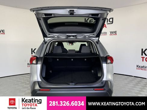 Certified 2025 Toyota RAV4 XLE AWD/4WD image 19