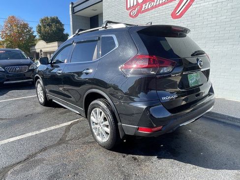Used 2019 Nissan Rogue SV image 7