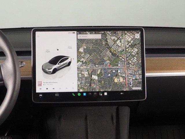 Used 2022 Tesla Model 3 Performance AWD/4WD image 24