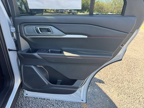 New 2026 Ford Explorer ST RWD image 24