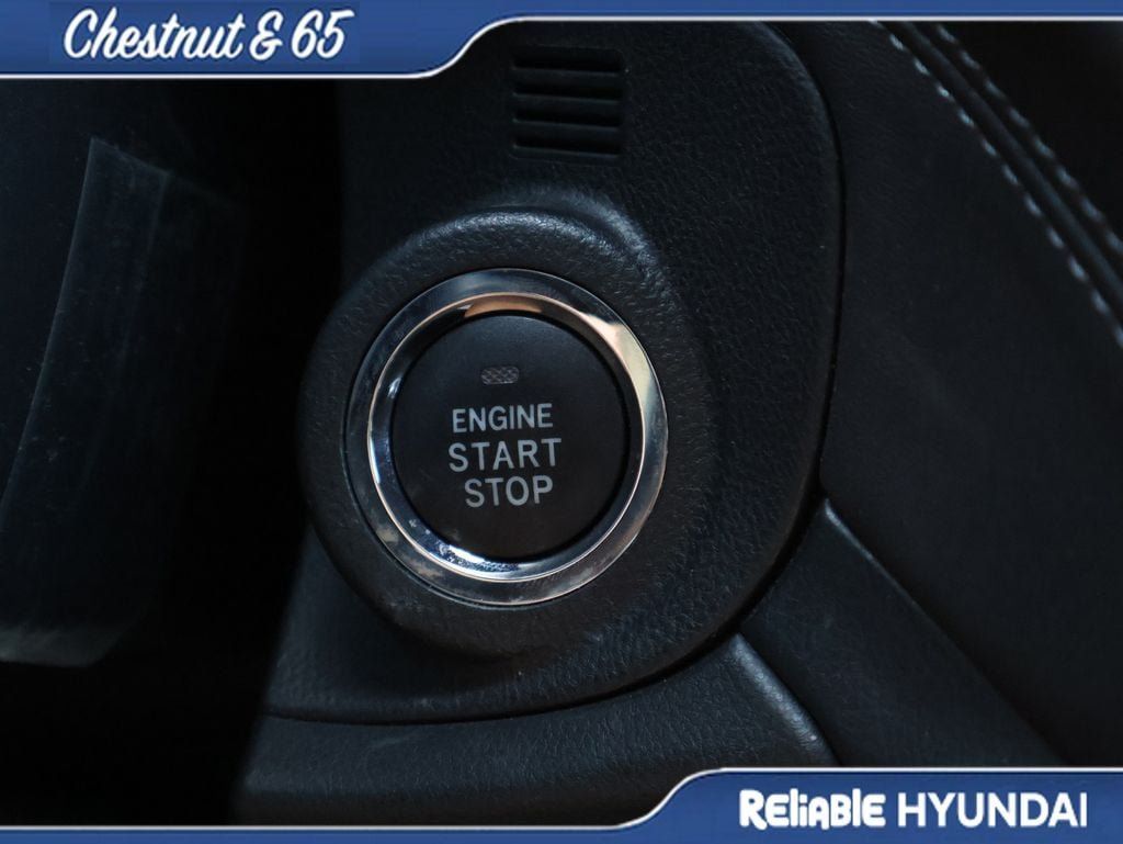 Used 2025 Subaru Outback Limited AWD/4WD image 33