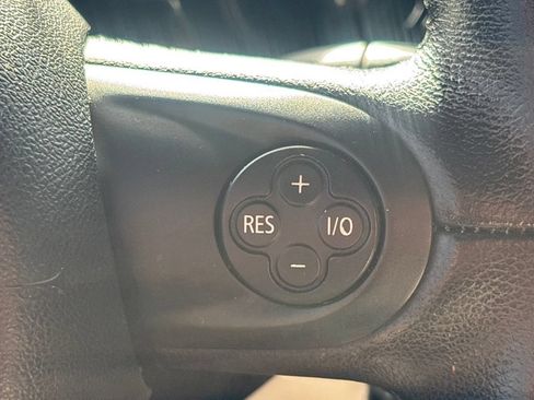 Used 2011 MINI Cooper Hardtop FWD image 19