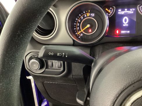 Used 2019 Jeep Wrangler Sport AWD/4WD image 16