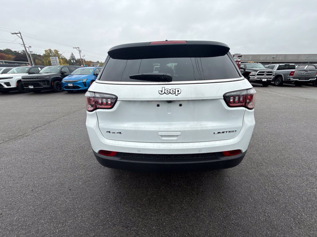 New 2026 Jeep Compass Limited AWD/4WD image 4