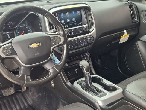 Used 2022 Chevrolet Colorado LT w/ Fleet Safety Package image 25