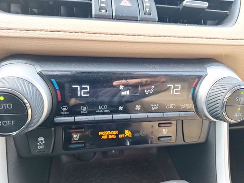 Used 2021 Toyota RAV4 Limited w/ Limited Grade Weather Package image 28