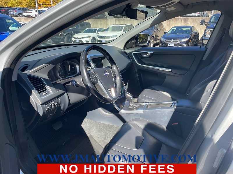 Used 2015 Volvo XC60 T5 AWD/4WD image 2