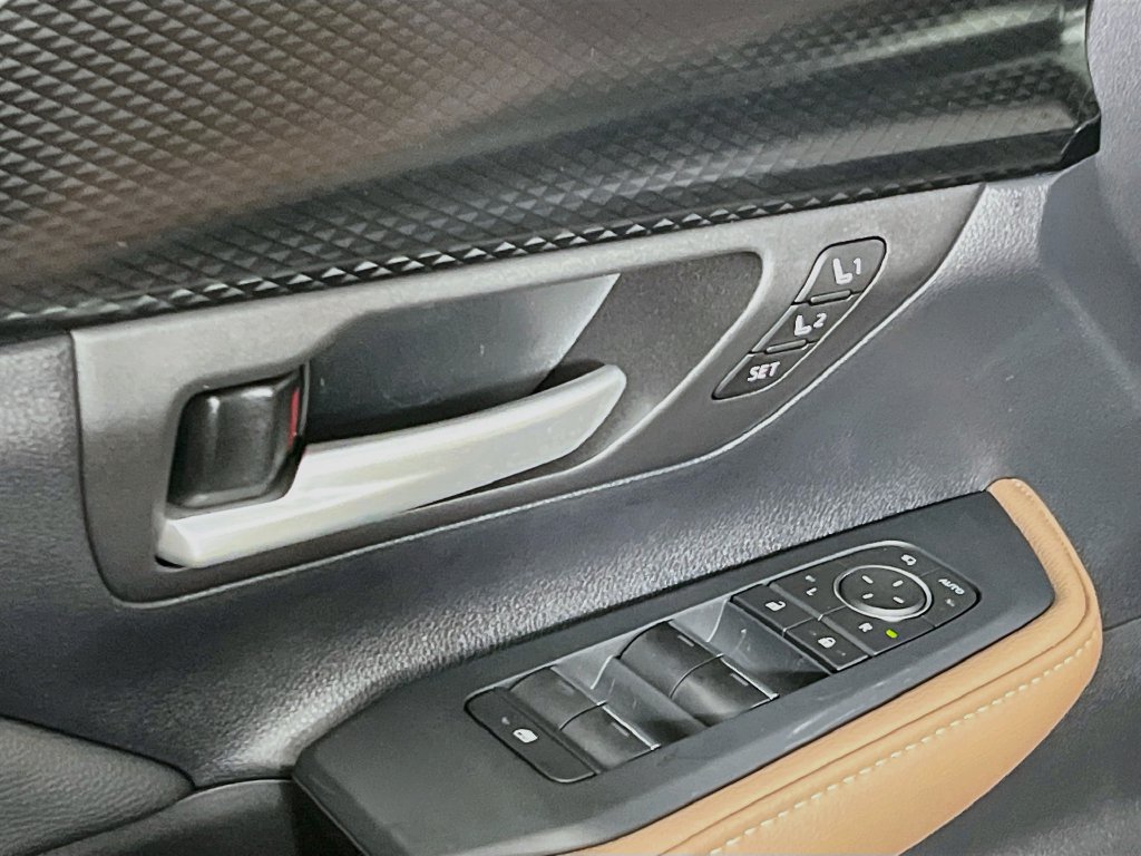 New 2026 Toyota Grand Highlander AWD Hybrid image 14
