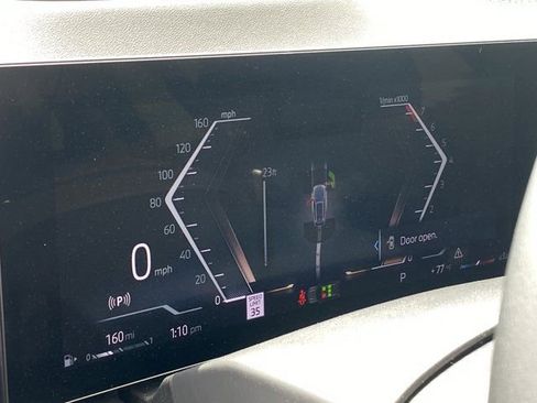 Certified 2026 BMW X7 xDrive40i AWD/4WD image 25