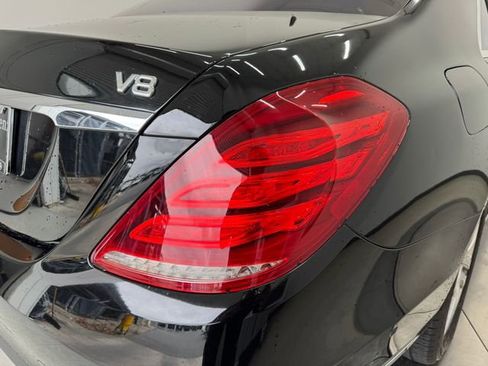 Used 2017 Mercedes-Benz S 550 Sedan image 33