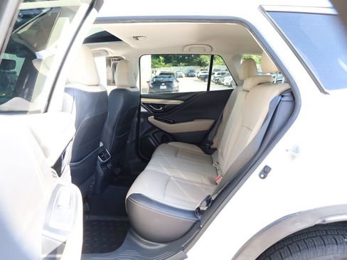 Used 2020 Subaru Outback Limited AWD/4WD image 21