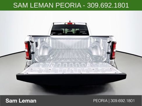New 2026 RAM 1500 Express AWD/4WD image 23