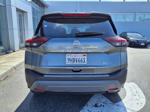 Used 2023 Nissan Rogue SV FWD image 21