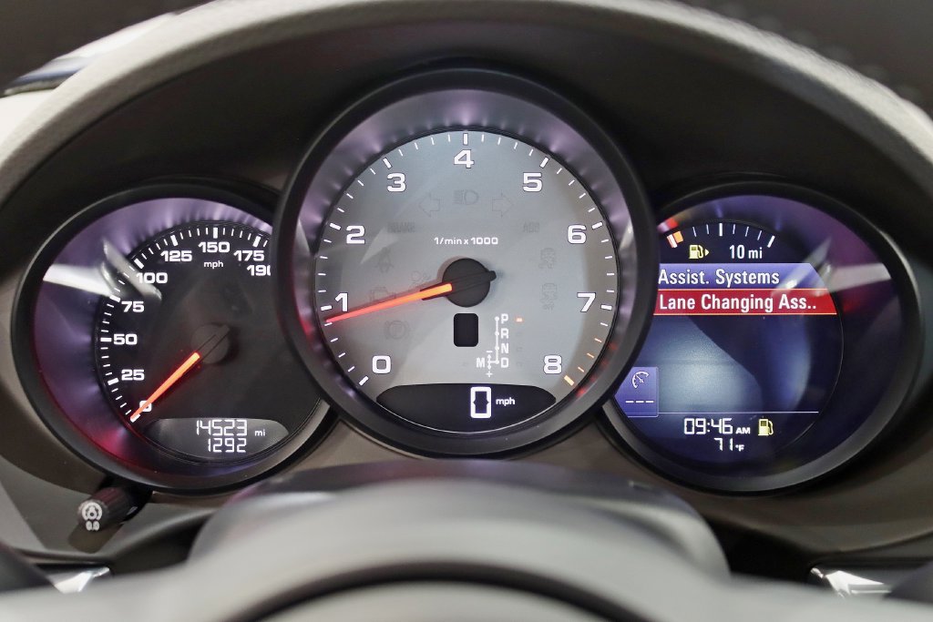Used 2022 Porsche 718 Cayman S RWD image 17