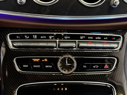 Used 2017 Mercedes-Benz E 300 w/ Premium 1 Package image 41