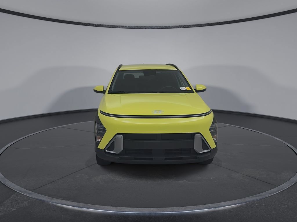 Used 2025 Hyundai Kona SEL AWD/4WD image 5