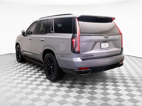 Used 2021 Cadillac Escalade Sport Platinum w/ LPO, ONYX Package image 3