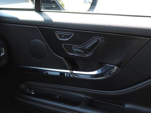 Used 2023 Lincoln Corsair FWD w/ Equipment Group 101A image 13