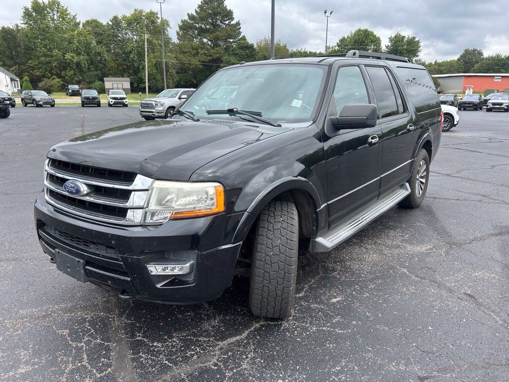 Used 2017 Ford Expedition EL XLT AWD/4WD image 3