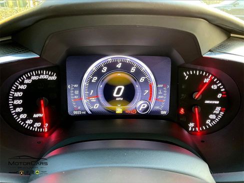 Used 2016 Chevrolet Corvette Z06 w/ 3LZ Preferred Equipment Group image 16