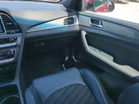 Used 2019 Hyundai Sonata Sport FWD image 18