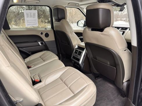 Used 2019 Land Rover Range Rover Sport HSE image 21