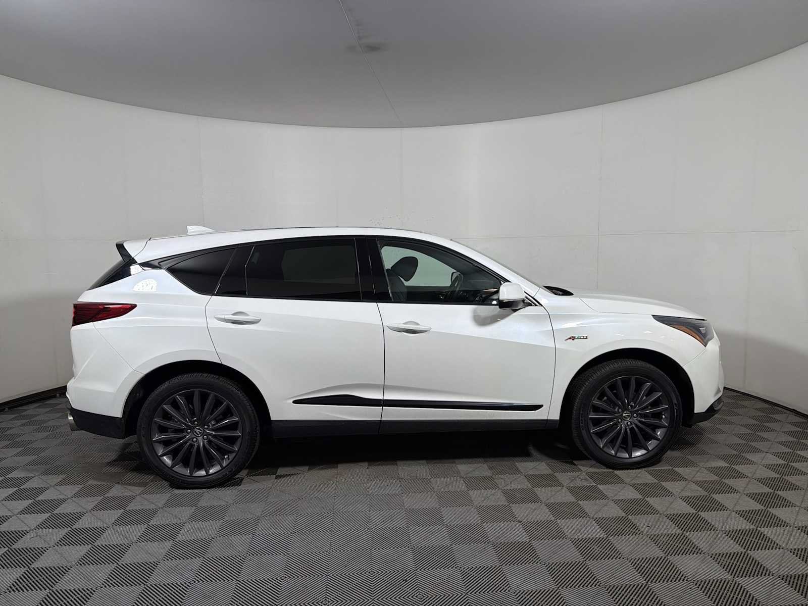 Used 2023 Acura RDX w/ Advance Package AWD/4WD image 7