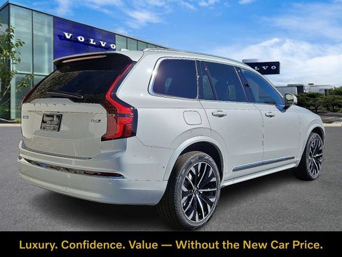 Certified 2026 Volvo XC90 B6 Plus w/ Protection Package Premier AWD/4WD image 5