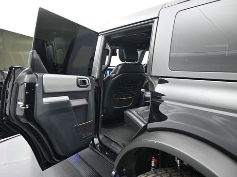 Used 2023 Ford Bronco Badlands AWD/4WD image 19