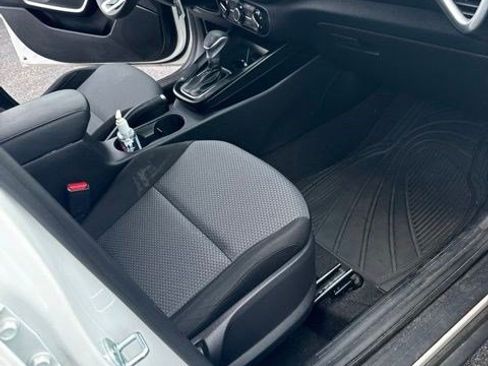 Used 2020 Kia Soul LX FWD image 14