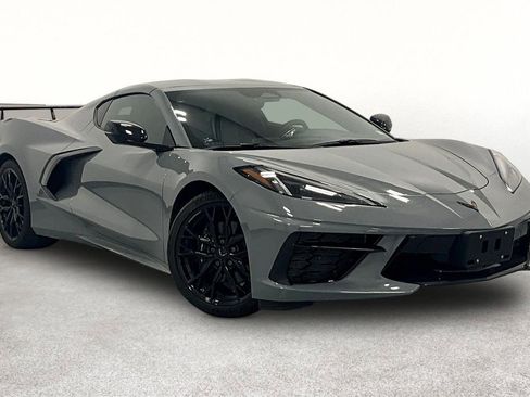 Used 2025 Chevrolet Corvette Stingray Coupe w/ 1LT image 1