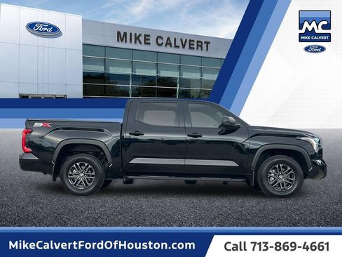 Used 2025 Toyota Tundra SR5 w/ SX Package RWD image 6