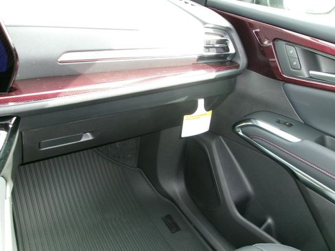 New 2026 Chevrolet Traverse Z71 AWD/4WD image 19