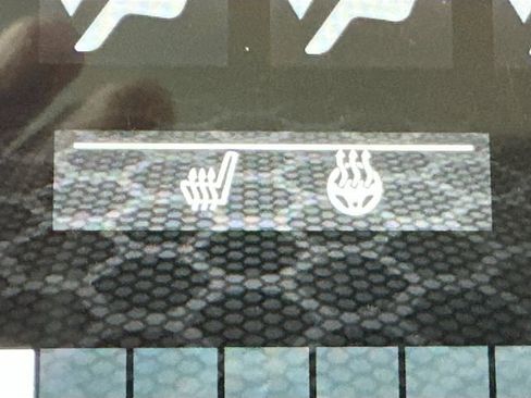 Used 2022 Dodge Durango GT image 18