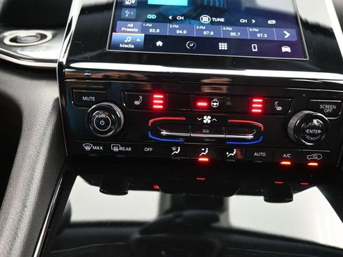 Used 2021 Jeep Grand Cherokee L Laredo w/ Luxury Tech Group I image 26