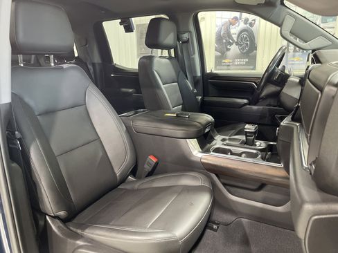 Used 2023 GMC Sierra 1500 SLT w/ SLT Premium Package image 19