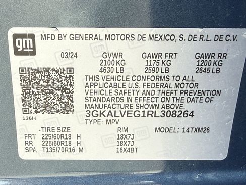 Used 2024 GMC Terrain SLT AWD/4WD image 34