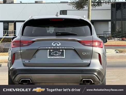 Used 2020 INFINITI QX50 Essential w/ Edition 30 Package image 7