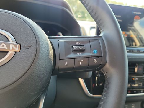 Certified 2023 Nissan Rogue Platinum w/ Platinum Premium Package FWD image 26