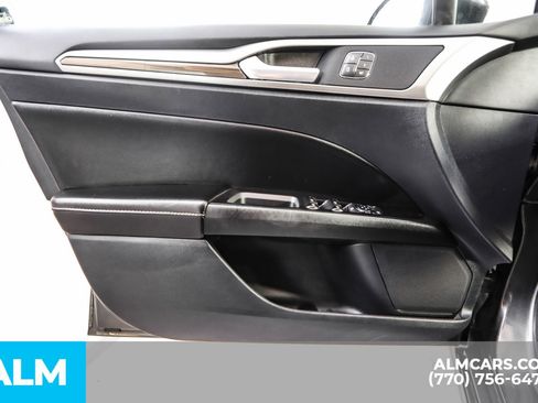 Used 2020 Ford Fusion SEL image 51