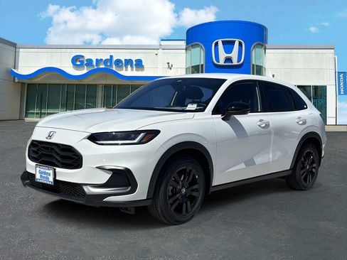 New 2027 Honda HR-V Sport image 3
