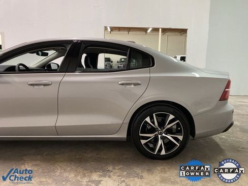 Used 2025 Volvo S60 B5 Core image 82