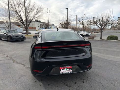 New 2026 Toyota Prius XLE image 4