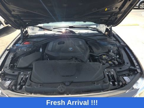 Used 2018 BMW 330i Sedan w/ Convenience Package RWD image 12