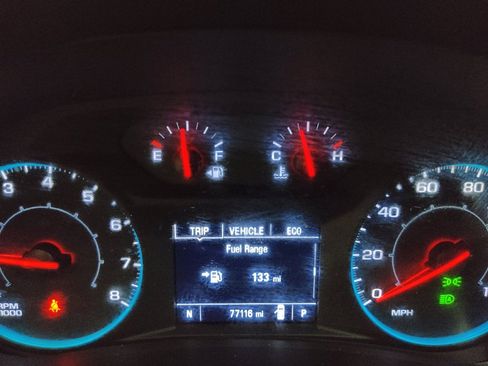 Used 2022 Chevrolet Equinox LS image 21