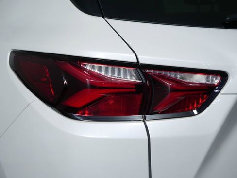 Used 2021 Chevrolet Blazer RS w/ Enhanced Convenience Package image 12